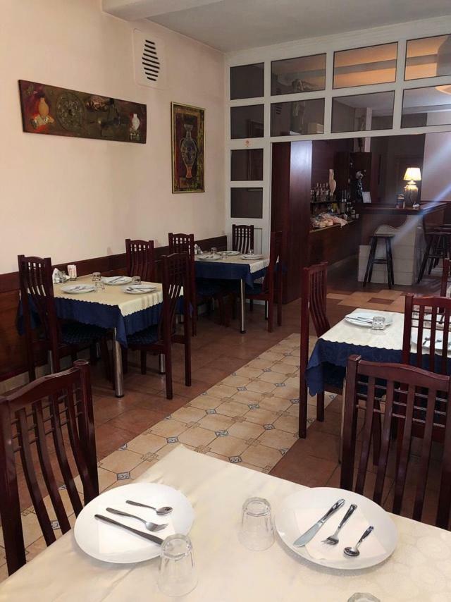 Hotel Vergina Скопье Экстерьер фото